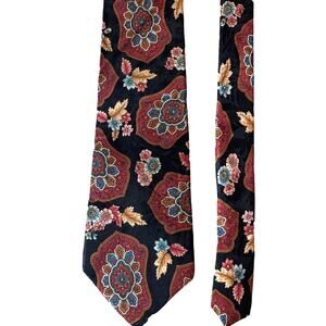Vintage L'ATELIER Tie Mens Silk Necktie Black Red Geometric 58 inch Tie